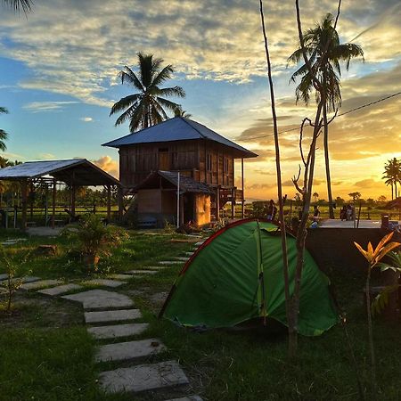 Sunset Homestay By Harry & Mimin Telaga Esterno foto