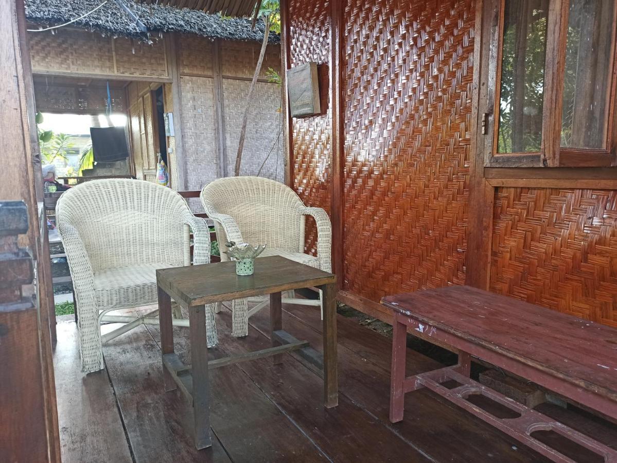 Sunset Homestay By Harry & Mimin Telaga Esterno foto