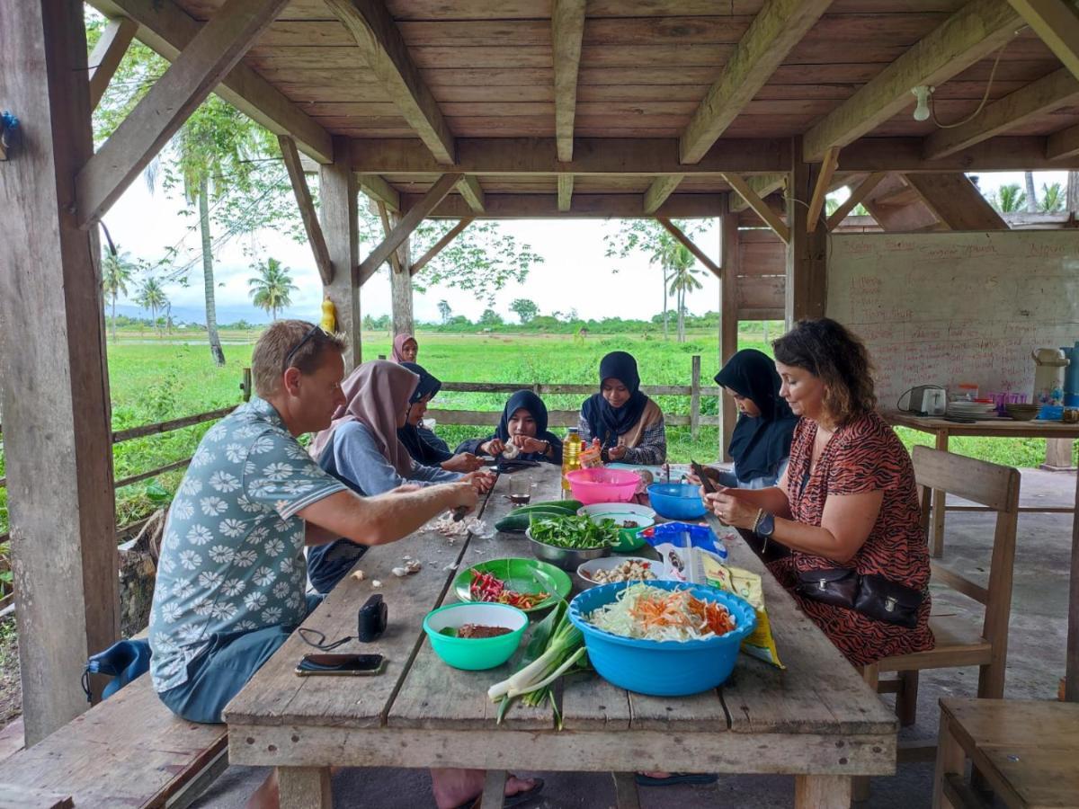 Sunset Homestay By Harry & Mimin Telaga Esterno foto